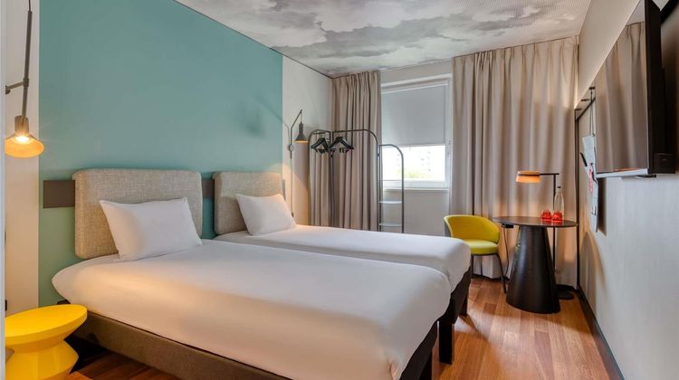 Ibis Berlin Kurfuerstendamm Hotel Room
