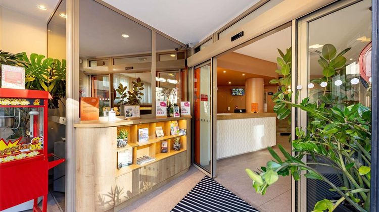 Ibis Styles Marseille Castellane Exterior
