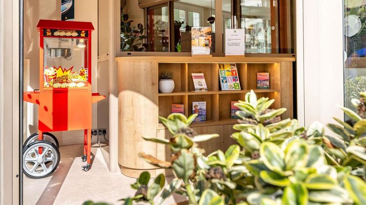 Ibis Styles Marseille Castellane Exterior