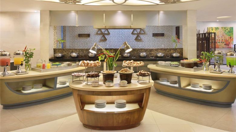 <b>Mercure Bali Nusa Dua Restaurant</b>. Images powered by <a href="https://iceportal.shijigroup.com/" title="IcePortal" target="_blank">IcePortal</a>.