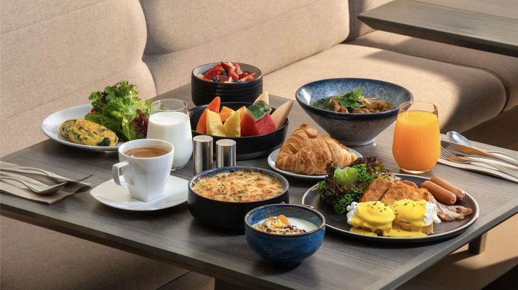 Mercure Bangkok Siam Restaurant