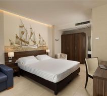Mercure Rimini Lungomare Room