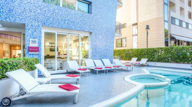 Mercure Rimini Lungomare Exterior