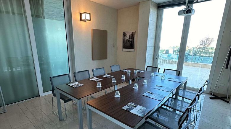 <b>Mercure Rimini Artis Meeting</b>. Images powered by <a href="https://iceportal.shijigroup.com/" title="IcePortal" target="_blank">IcePortal</a>.