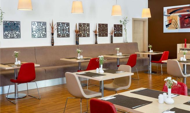 Ibis Adana Hotel Exterior