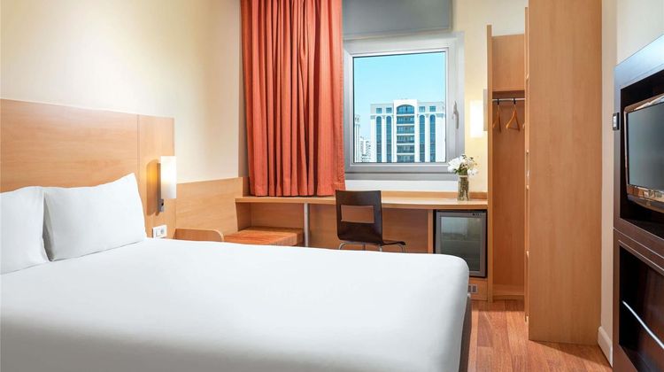 Ibis Adana Hotel Room