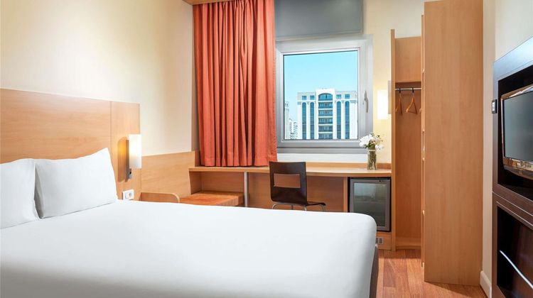 Ibis Adana Hotel Exterior