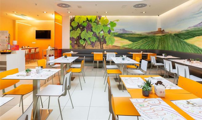 Ibis Styles Madrid Prado Exterior
