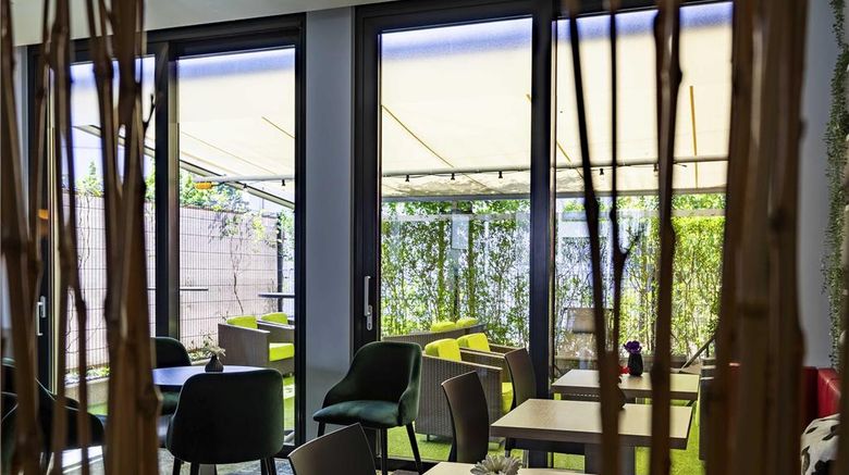<b>Ibis Styles Karlsruhe Ettlingen Meeting</b>. Images powered by <a href="https://iceportal.shijigroup.com/" title="IcePortal" target="_blank">IcePortal</a>.