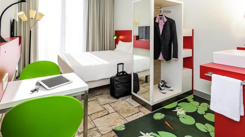 <b>Ibis Styles Karlsruhe Ettlingen Room</b>. Images powered by <a href="https://iceportal.shijigroup.com/" title="IcePortal" target="_blank">IcePortal</a>.