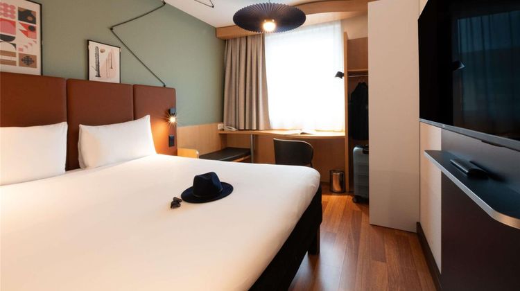 Ibis Geneve Centre Nations Room