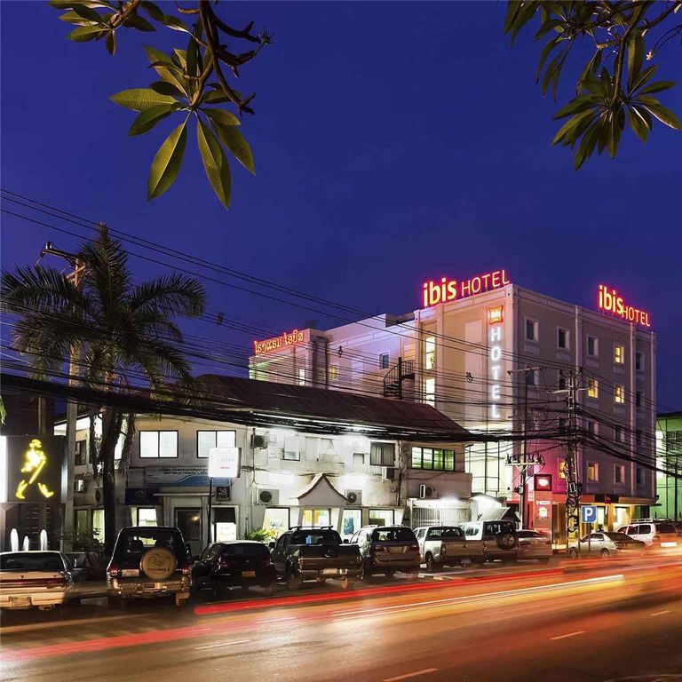 Ibis Vientiane Nam Phu