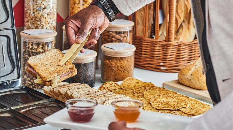 Ibis Styles Paris Alesia Montparnasse Restaurant
