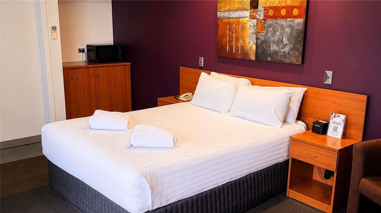 Ibis Styles Broken Hill Room