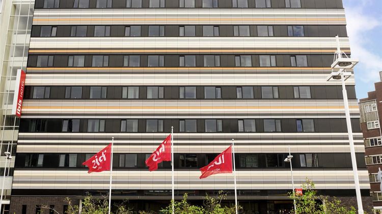 Ibis Leiden Centre Exterior