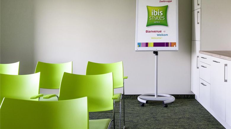 <b>Ibis Styles Zeebrugge Meeting</b>. Images powered by <a href="https://iceportal.shijigroup.com/" title="IcePortal" target="_blank">IcePortal</a>.