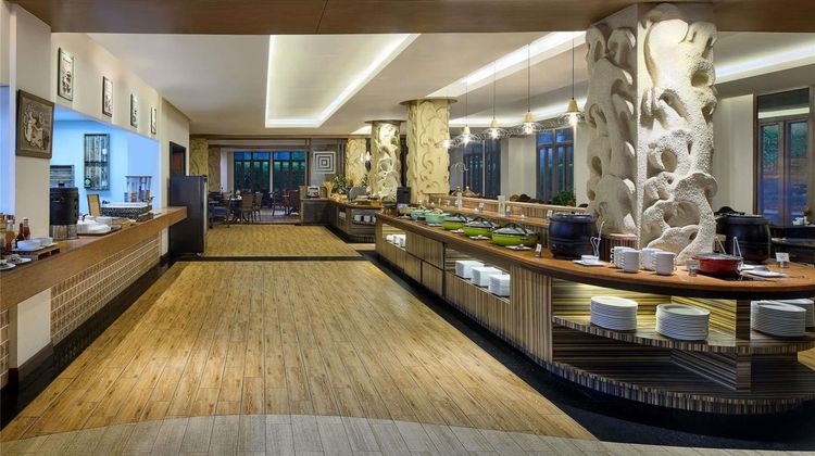 Novotel Phuket Vintage Park Restaurant