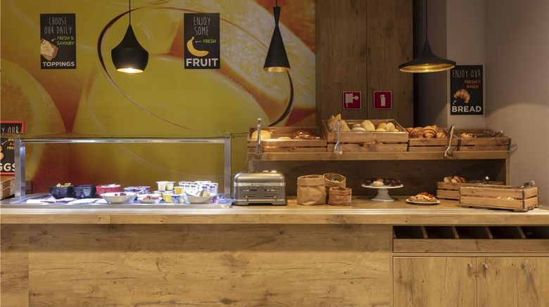 <b>Ibis De Panne Restaurant</b>. Images powered by <a href="https://iceportal.shijigroup.com/" title="IcePortal" target="_blank">IcePortal</a>.
