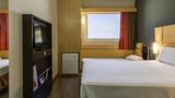 Ibis Barretos Room