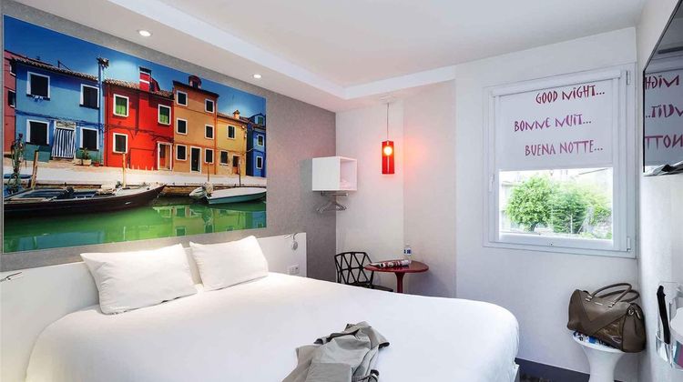 Ibis Styles Blois Centre Gare Room