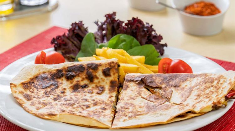 Ibis Izmir Alsancak Restaurant