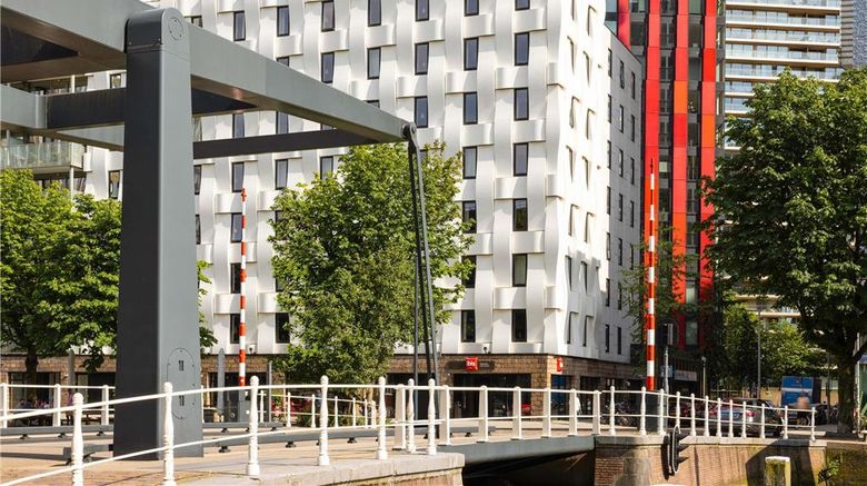 Ibis Rotterdam City Centre Exterior. Images powered by <a href="https://iceportal.shijigroup.com" target="_blank" rel="noopener">Ice Portal</a>.