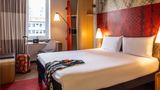 Ibis Rotterdam City Centre Room