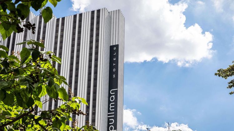 Pullman Paris Montparnasse Exterior