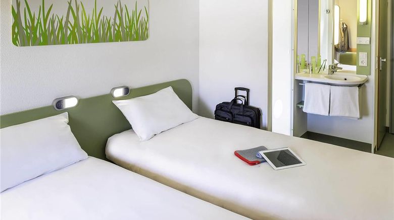 <b>Ibis Budget Basel City Room</b>. Images powered by <a href="https://iceportal.shijigroup.com/" title="IcePortal" target="_blank">IcePortal</a>.