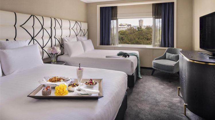 Pullman Auckland Room