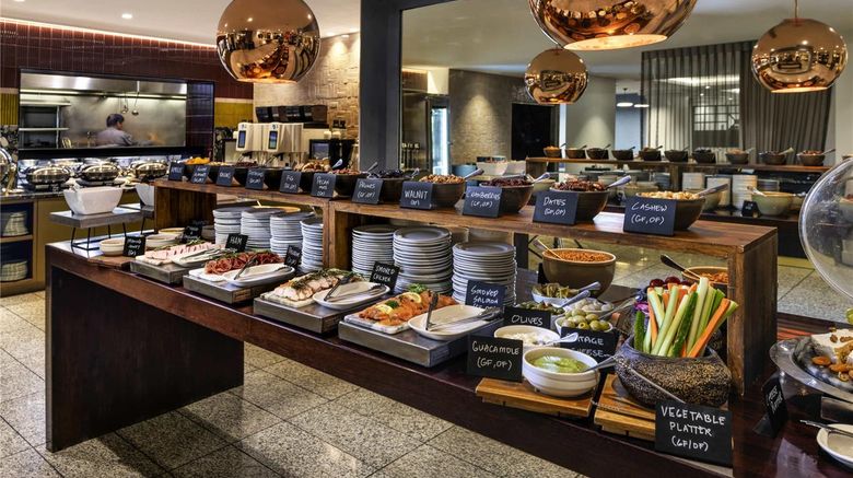 <b>Pullman Auckland Restaurant</b>. Images powered by <a href="https://iceportal.shijigroup.com/" title="IcePortal" target="_blank">IcePortal</a>.