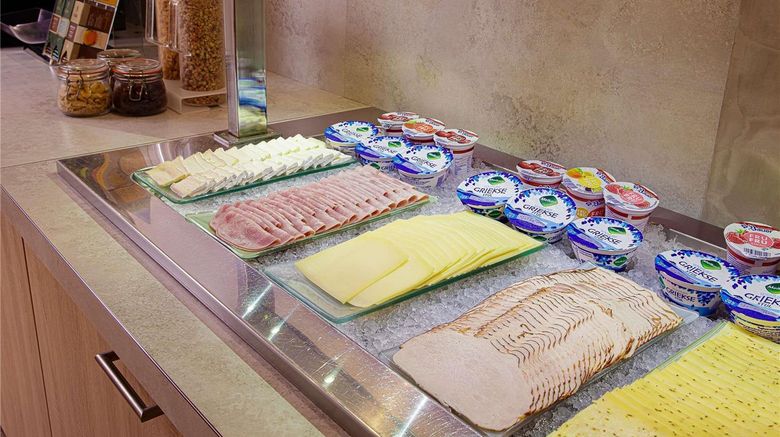 <b>Ibis Styles Amsterdam City Restaurant</b>. Images powered by <a href="https://iceportal.shijigroup.com/" title="IcePortal" target="_blank">IcePortal</a>.