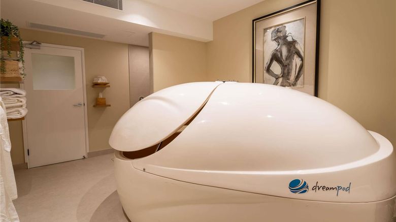 <b>Fairmont Resort Blue Mountains Spa</b>. Images powered by <a href="https://iceportal.shijigroup.com/" title="IcePortal" target="_blank">IcePortal</a>.