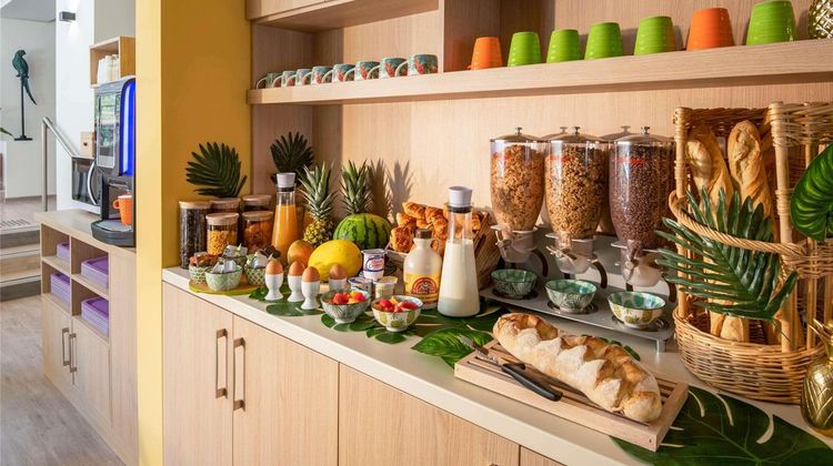Ibis Styles Beaulieu Sur Mer Exterior