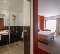 Mercure Toulouse Golf de Seilh Room