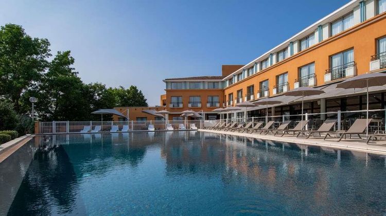 Mercure Toulouse Golf de Seilh Exterior