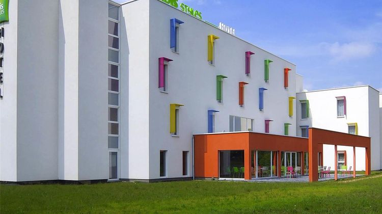 Ibis Styles Nivelles Exterior