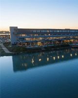 Mercure Melbourne Caroline Springs
