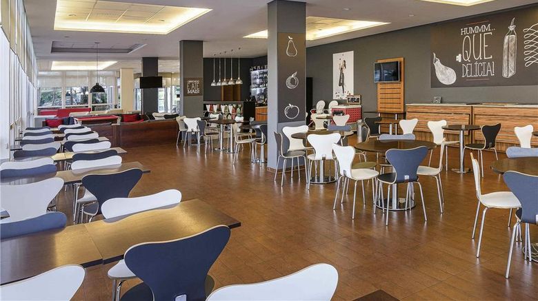 <b>Ibis Canoas Exterior</b>. Images powered by <a href="https://iceportal.shijigroup.com/" title="IcePortal" target="_blank">IcePortal</a>.