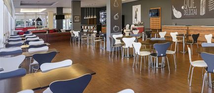 Ibis Canoas Exterior