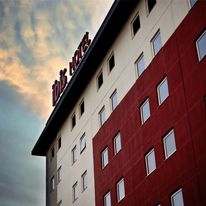 Ibis Canoas