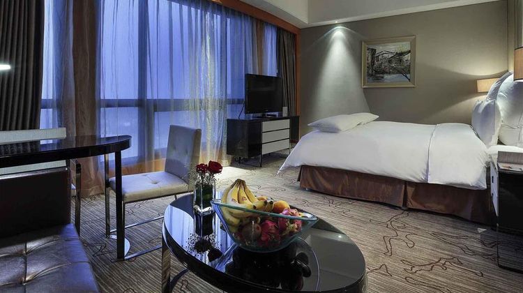 Pullman Anshan Time Square Room