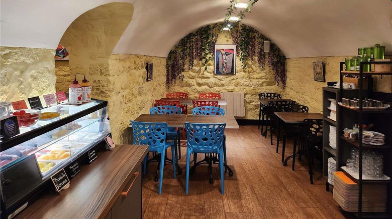 <b>Ibis Styles Paris Maine Montparnasse Restaurant</b>. Images powered by <a href="https://iceportal.shijigroup.com/" title="IcePortal" target="_blank">IcePortal</a>.
