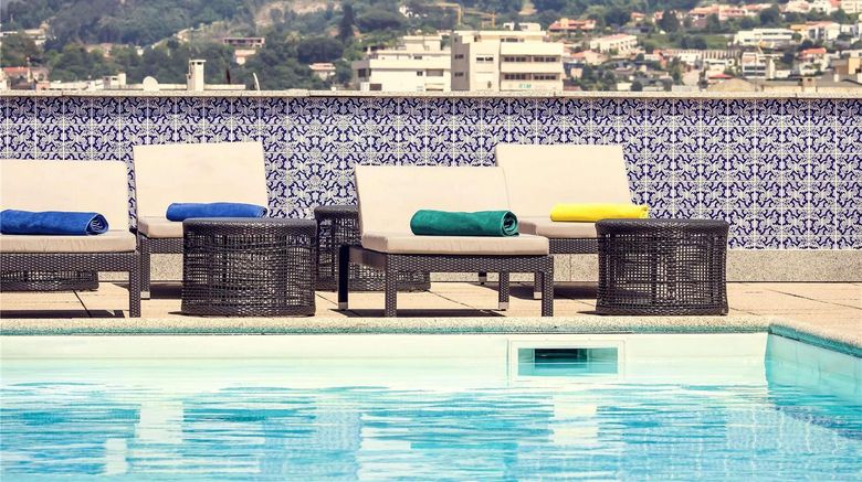 <b>Mercure Braga Centro Pool</b>. Images powered by <a href="https://iceportal.shijigroup.com/" title="IcePortal" target="_blank">IcePortal</a>.