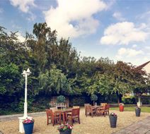 Mercure Tunbridge Wells Exterior