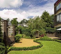 Mercure Norwich Hotel Exterior