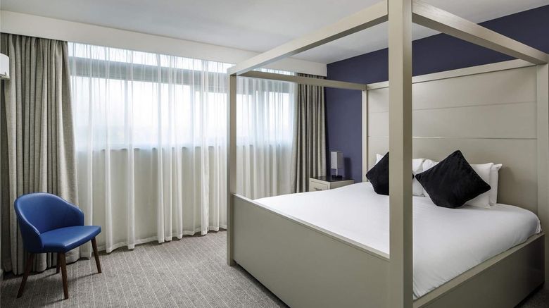 <b>Mercure Manchester Piccadilly Hotel Room</b>. Images powered by <a href="https://iceportal.shijigroup.com/" title="IcePortal" target="_blank">IcePortal</a>.