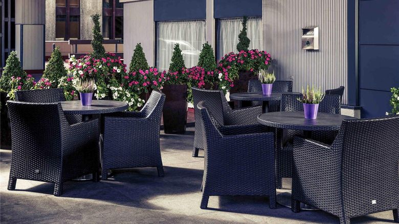 <b>Mercure Manchester Piccadilly Hotel Exterior</b>. Images powered by <a href="https://iceportal.shijigroup.com/" title="IcePortal" target="_blank">IcePortal</a>.