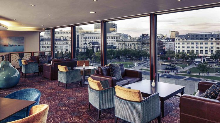 Mercure Manchester Piccadilly Hotel Exterior
