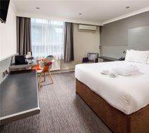 Mercure Chester Abbots Well Hotel Room